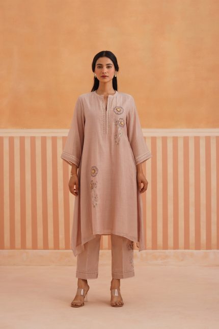 mauve-a-line-kurta-set-with-delicate-dori-floral-embroidery