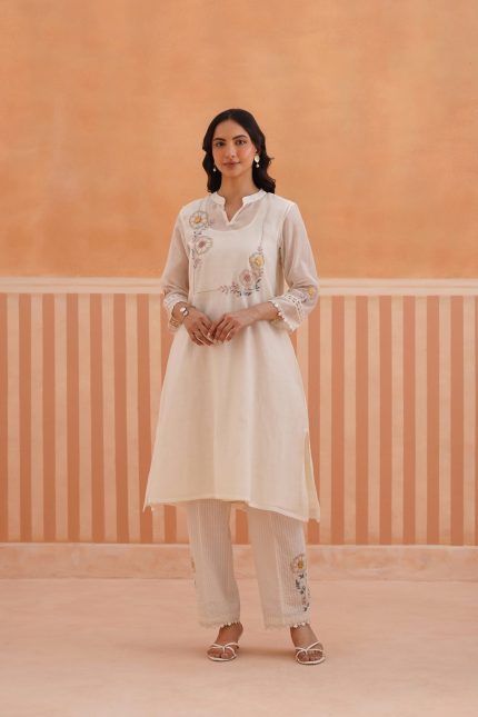 offwhite-tunic-set-with-dori-floral-embroidery
