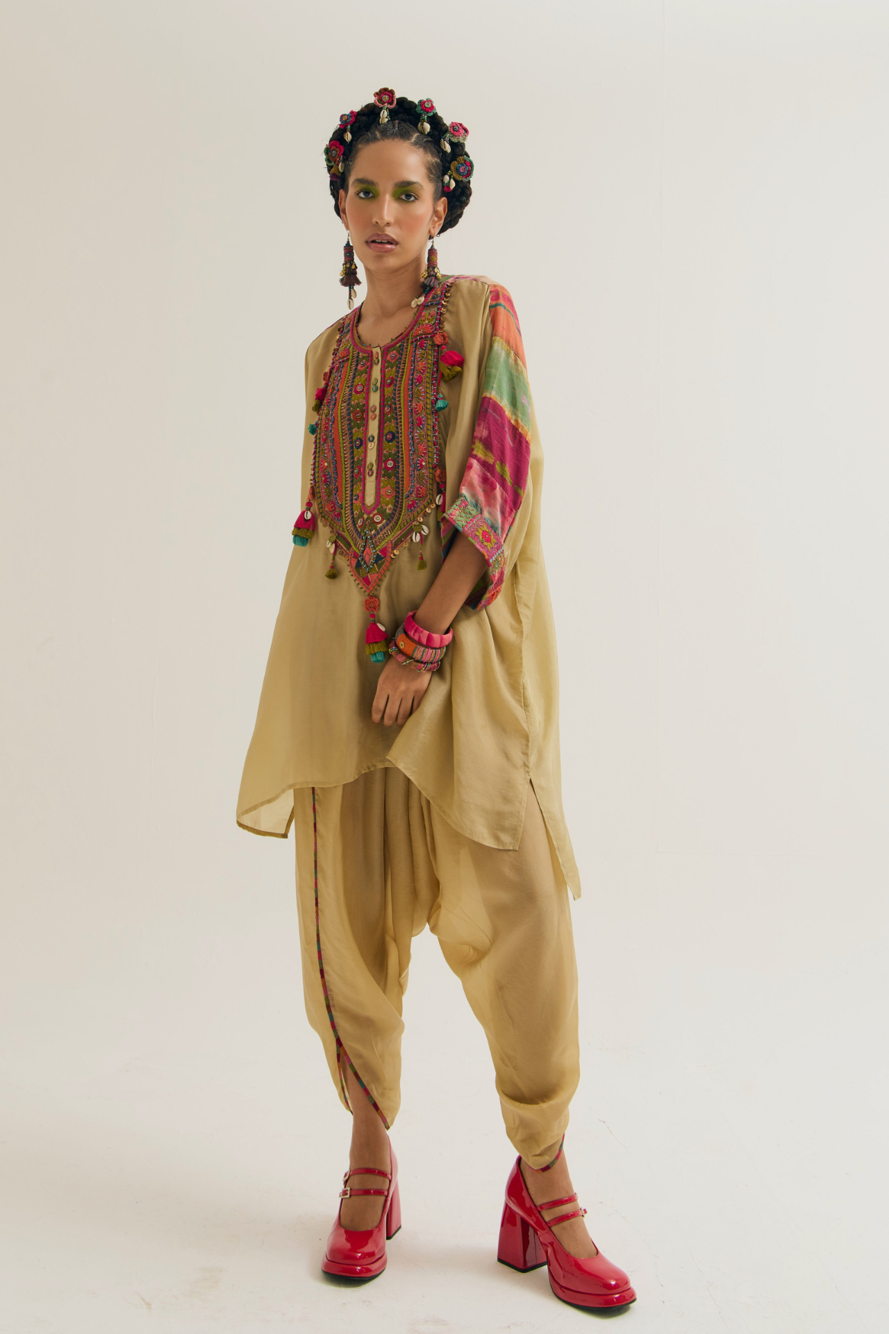 ZINNIA KAFTAN SHIRT WITH
 DHOTI PANTS