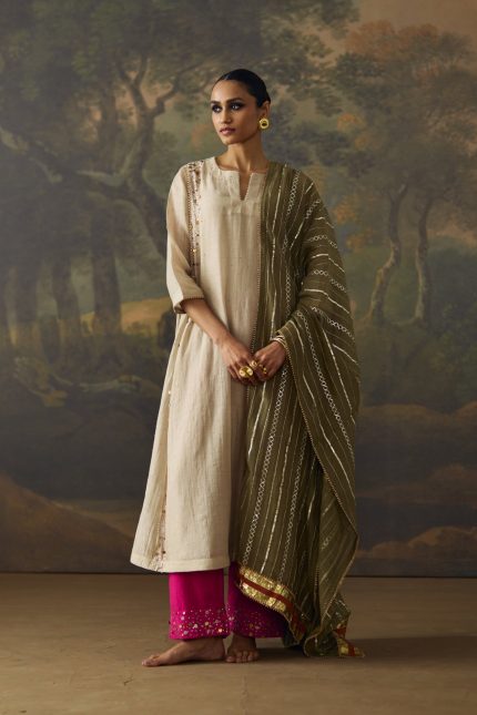 Grey Mukaish Chanderi embroidered Kurta Set
