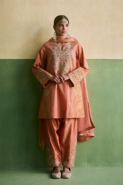 Peach Brocade Kurat Set
