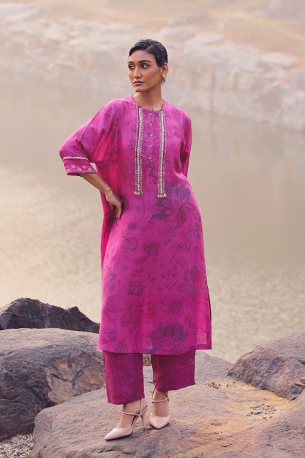 Magenta  Hand woven Printed Tunic Set