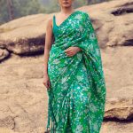 Green Hand woven Printed Mulberry Silk Saree Set
