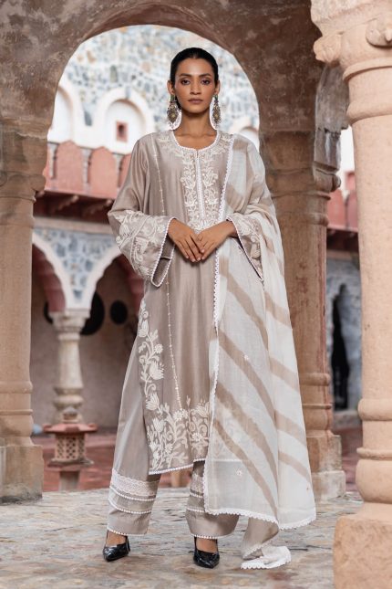 Champagne Chanderi Embroidered Kurta Set