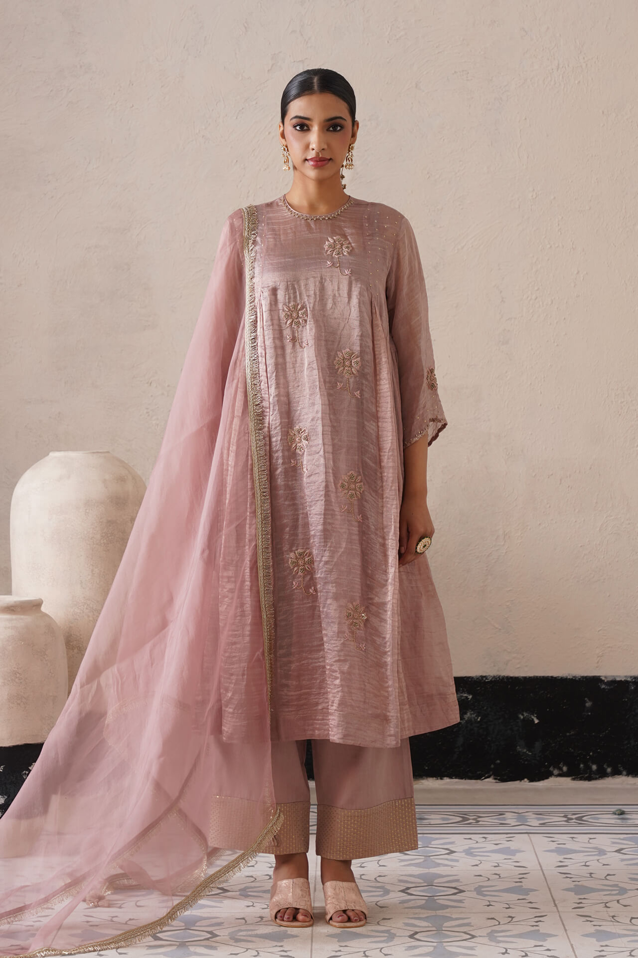 Muave Curve Panel Kurta Set 1 Muave Curve Panel Kurta Set