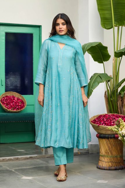 Blue Sharmeeli Motichoor Kurta Set