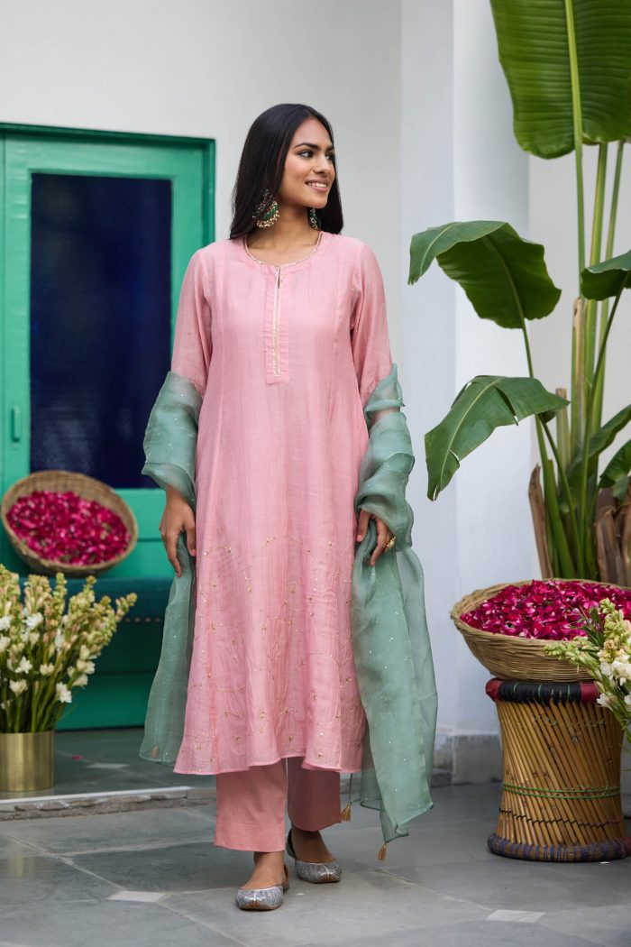 Peach Navya Mootichor Kurta Set