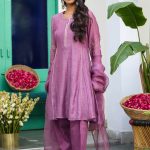 Lilac Malti Mootichor Kurta Set
