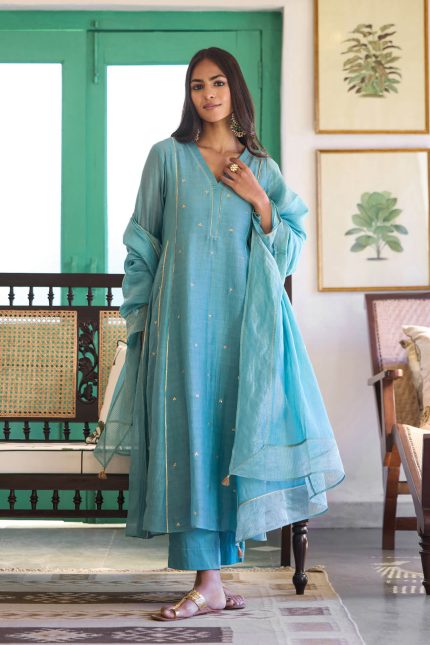Maddham Dhoop Chaon Kurta Set