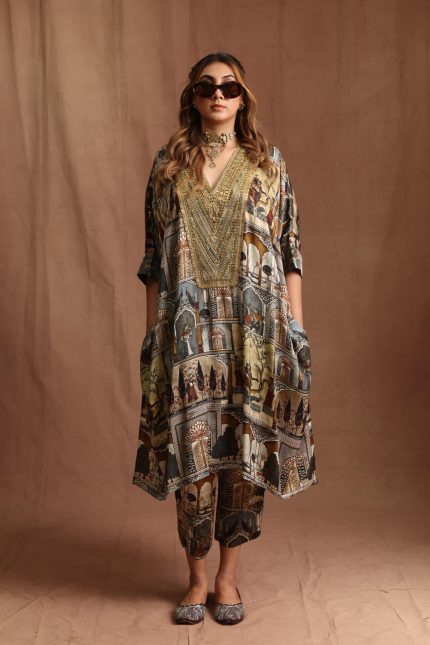 V Neck Moghul Miniature Tunic Set