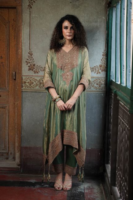 Green Pita Zari Kaftan Set