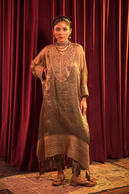 Green Dori Embroidered Tissue Kaftan Set