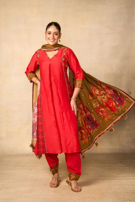 Ayodhya Aabha Red Suit Set