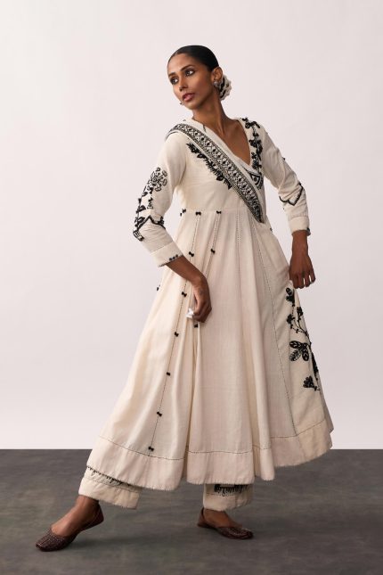 Kalpana V Neck Suit Set