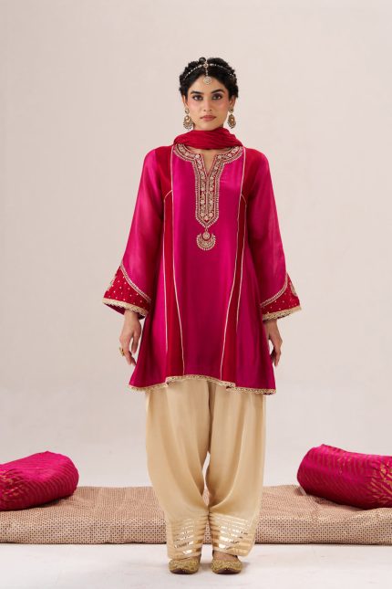 Mahira Short Kurta Set