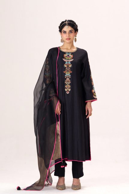Leher Kurta Set