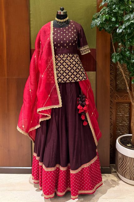 Brown & Red Border Skirt with Blouse & Dupatta