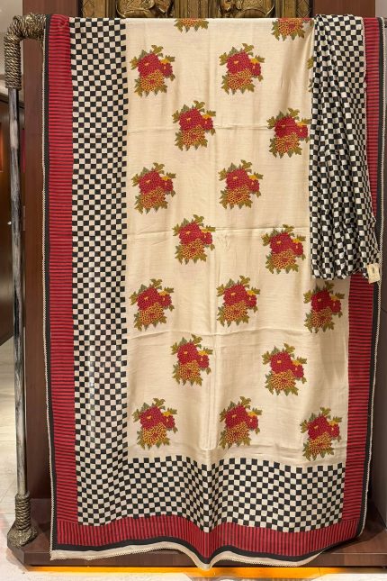 Beige Floral Black Checks Printed Saree With Unstitched Blouse
