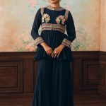 Merlia peplum set