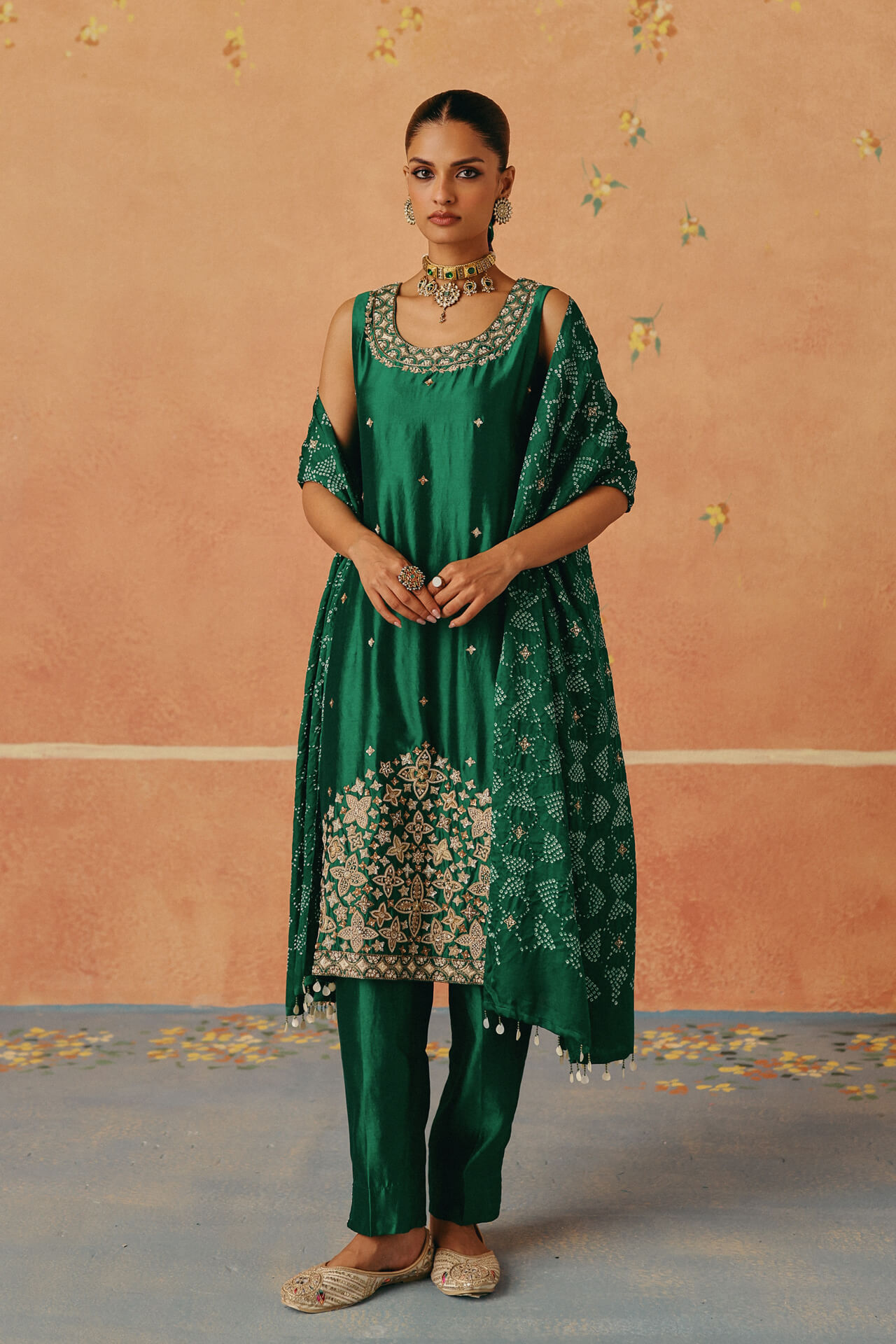BWS00018-PC-BS-196_01 Panna Phool Kurta Set - Image 1