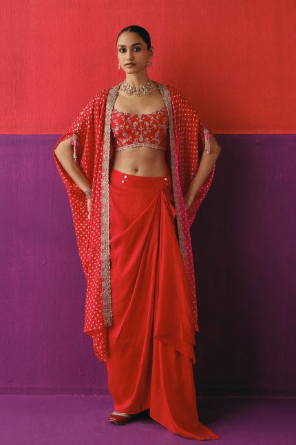 Rani Rouge Cape Set