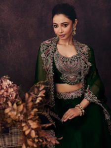 Look Closer. The most beautiful details are rarely the first…